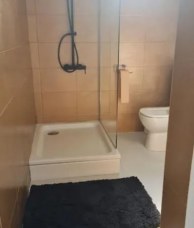 Luka Apartman Apartment *