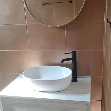 Luka Apartman